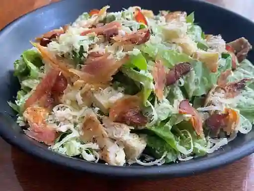 Salada Caesar com Frango