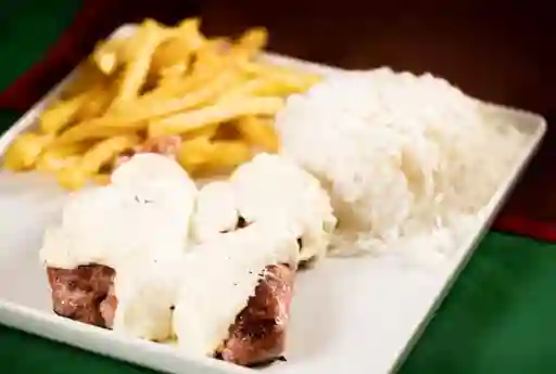 Calabresa com Queijo e Fritas