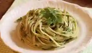 Massa ao Pesto