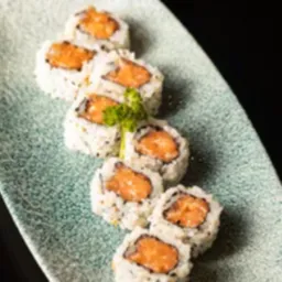 Uramaki Salmão